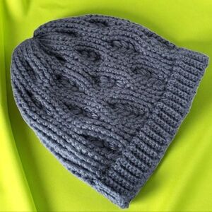 Chunky‎ Hand-Knitted Winter Cap Beanie Blue NWOT